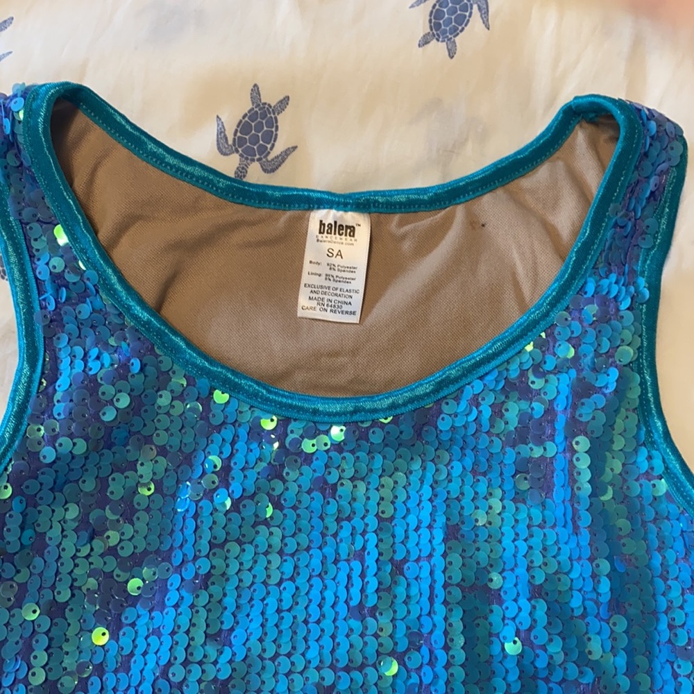 Sequined tank top perfect for a mermaid 🧜‍♀️